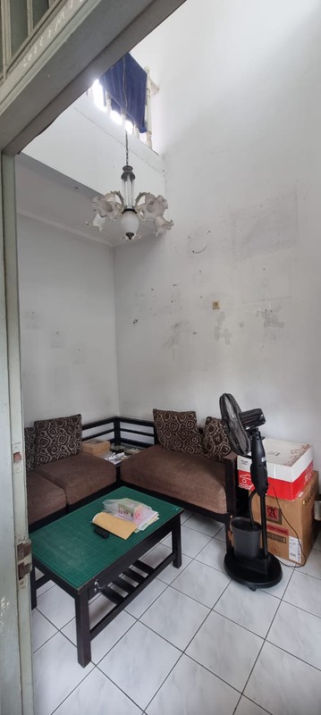 Rumah lokasi strategis di Bintaro Sektor 3