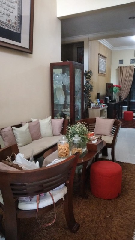 Rumah Full Renov Cluster Taman Boston Puri Surya Jaya