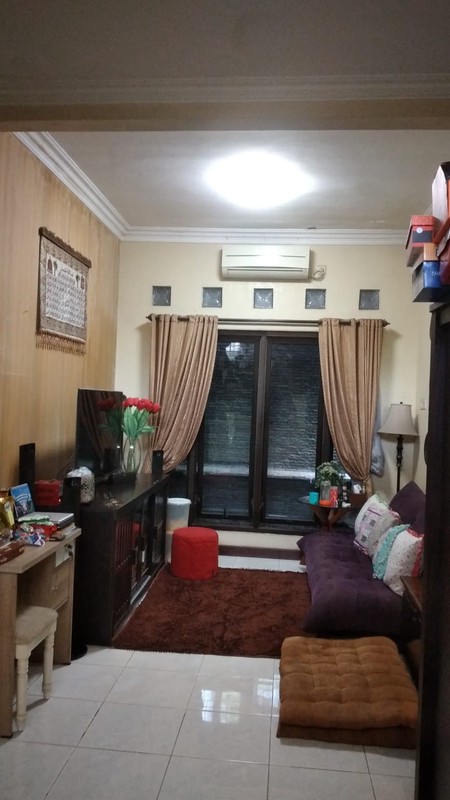 Rumah Full Renov Cluster Taman Boston Puri Surya Jaya