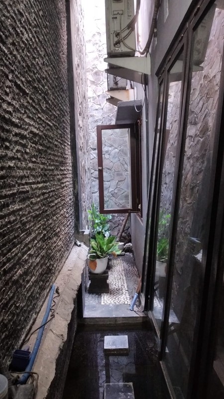 Rumah Full Renov Cluster Taman Boston Puri Surya Jaya