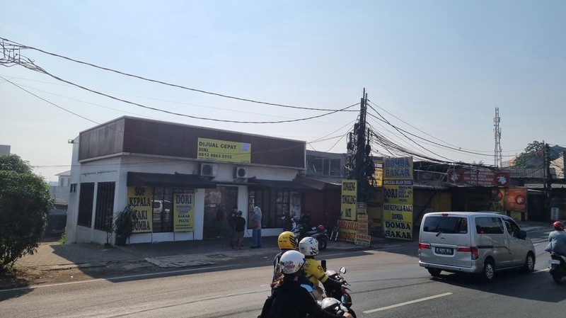 Tanah Depan Jalan Raya  Alternatif Cibubur Tol Jatikarya