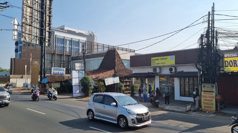 Tanah Depan Jalan Raya  Alternatif Cibubur Tol Jatikarya