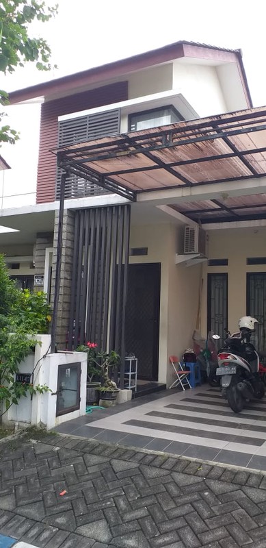 Rumah Gedangan Sydney Garden Puri Surya Jaya