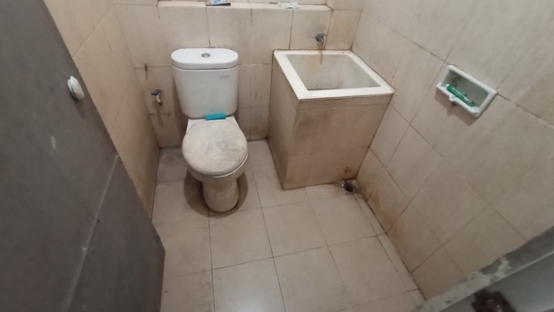 Ruko 2,5 lt Cocok Untuk Kantor di Harapan Indah Bekasi