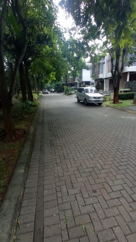 Rumah Hoek Fasum Samping luas Cluster De Naara - De Park BSD City