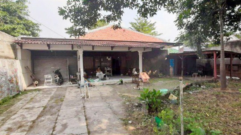 Dijual Rumah Lama Zonasi Komersil Untuk Pergudangan di Duren Sawit