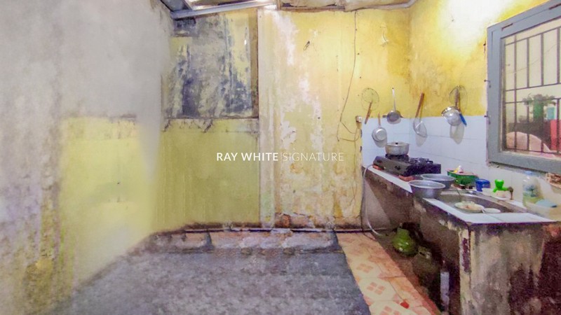 Dijual Rumah Tinggal di Jl H Kuncin Ciledug