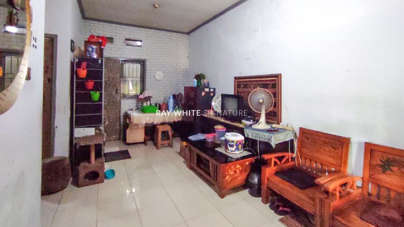 Dijual Rumah Tinggal di Jl H Kuncin Ciledug