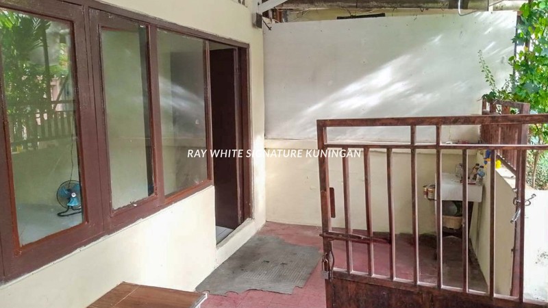 Dijual Rumah Strategis Dekat SCBD di Jl. Karbela II, Setiabudi 