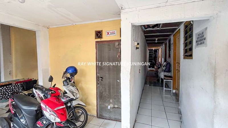 Dijual Rumah Kost Strategis 10 Kamar di Jl Anggrek Setiabudi