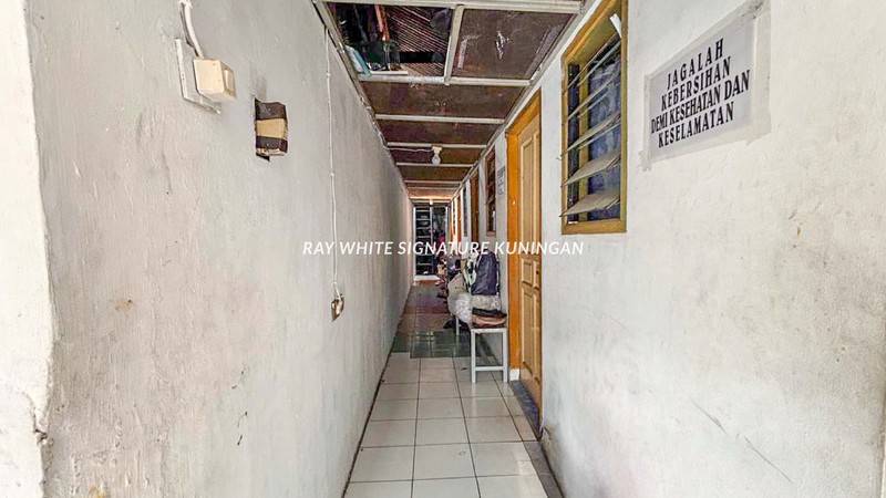 Dijual Rumah Kost Strategis 10 Kamar di Jl Anggrek Setiabudi