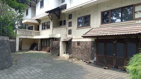 Rumah Dijual di Cilandak Barat