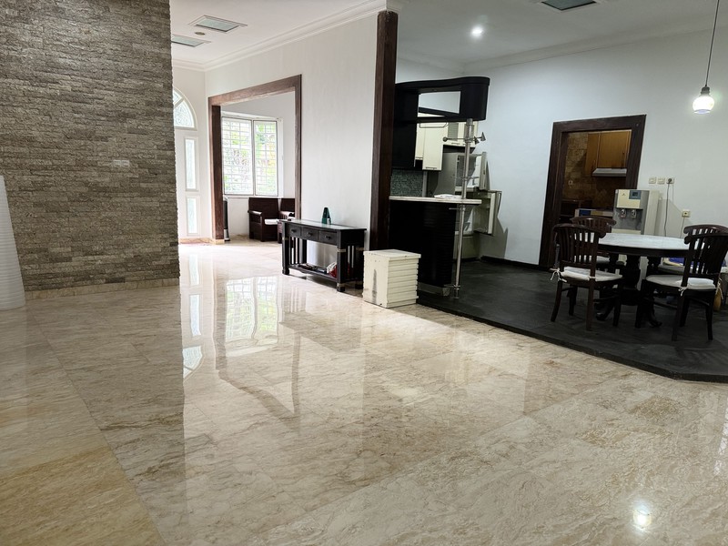 Dijual Rumah San Diego Pakuwon City Surabaya Siap Huni Lokasi Tenang