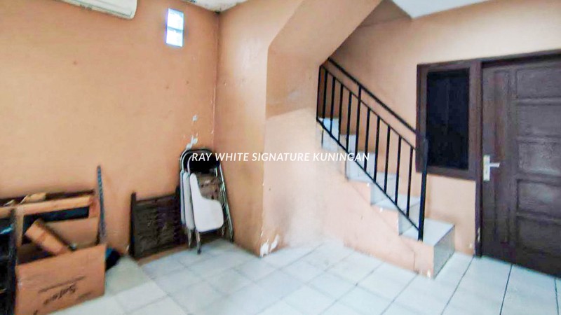 Rumah Kost Minimalis Lokasi Strategis di Jl Kenanga, Bintaro