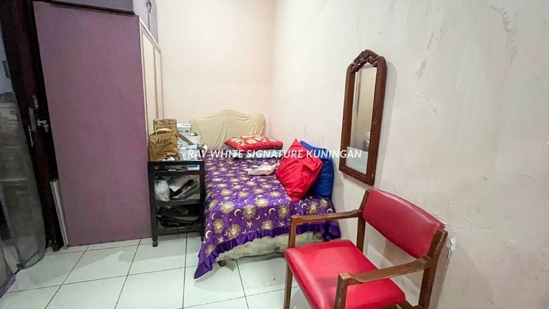 Rumah Lama Sudah direnovasi dan Terawat di Rempoa, Dekat Pondok Indah!