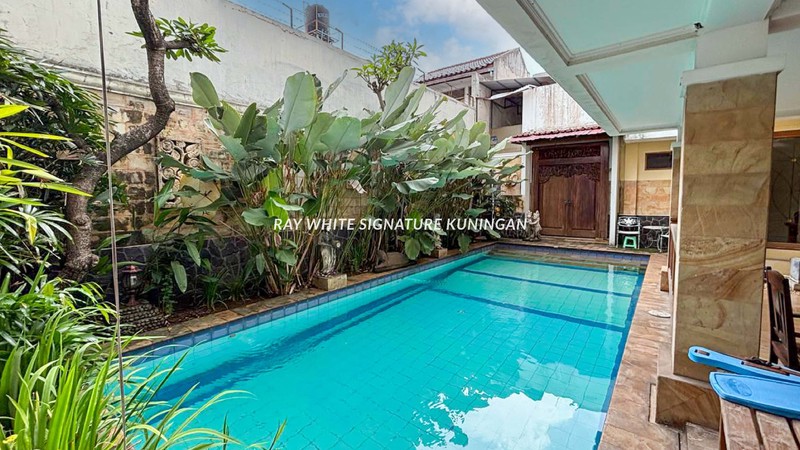 Rumah Tinggal Kawasan Ex Menteri dan Duta Besar di Patra Kuningan