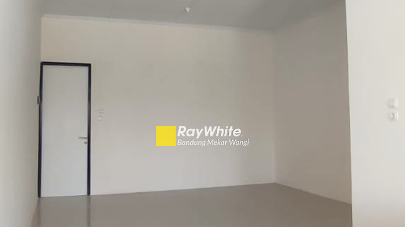 Ruko untuk Usaha Taman Kopo Indah 3