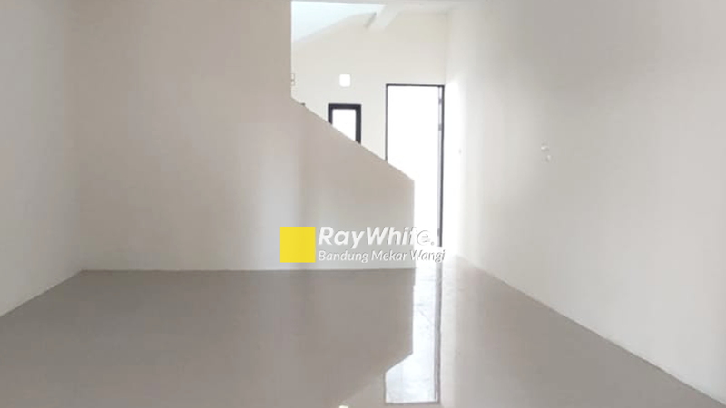 Ruko untuk Usaha Taman Kopo Indah 3