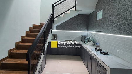 Rumah Minimalis Taman Kopo Indah 5