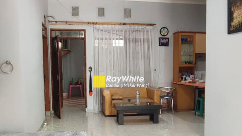 Rumah Taman Kopo Indah 3 Kondisi sangat bagus