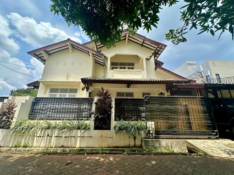 [DISEWA] Rumah Hook Posisi Strategis di Bintaro Jaya