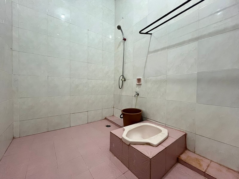 Margonda Pondok Cina kost 68 pintu jalan kaki 50 meter ke UI