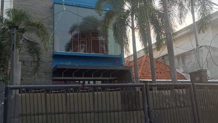 Disewakan Kantor di Jalan Raya Kartini Surabaya Pusat