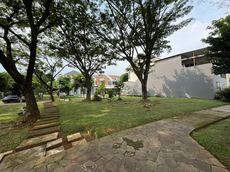 Kavling Hook Siap Bangun di Foresta BSD Dekat Akses Tol