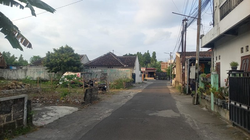 Tanah Strategis 2000 Meter Persegi Dekat Ringroad & Pasar Buah, Ambarketawang, Gamping, Sleman