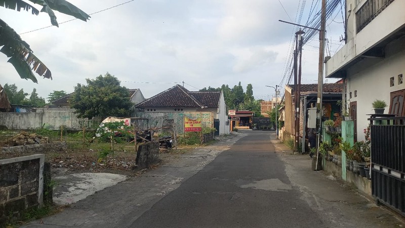 Tanah Strategis 2000 Meter Persegi Dekat Ringroad & Pasar Buah, Ambarketawang, Gamping, Sleman