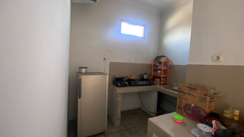 Investasi Menguntungkan Rumah Kost 15 Kamar di Jalan Utama Padokan Bantul, Dekat Bank BRI, Tirtonirmolo, Kasihan, Bantul