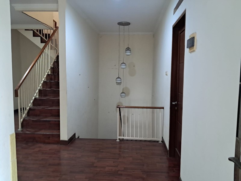 Dijual Rumah Di Cluster Harmony Kota Harapan Indah Bekasi