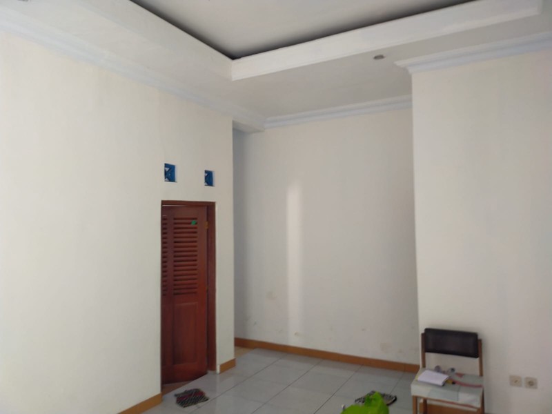 Rumah 2 Lantai 306 Meter Persegi, Akses Mudah Dari Jalan Ringroad Utara, Maguwoharjo, Depok, Sleman