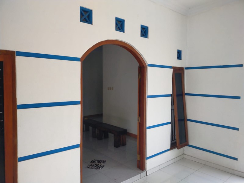 Rumah 2 Lantai 306 Meter Persegi, Akses Mudah Dari Jalan Ringroad Utara, Maguwoharjo, Depok, Sleman