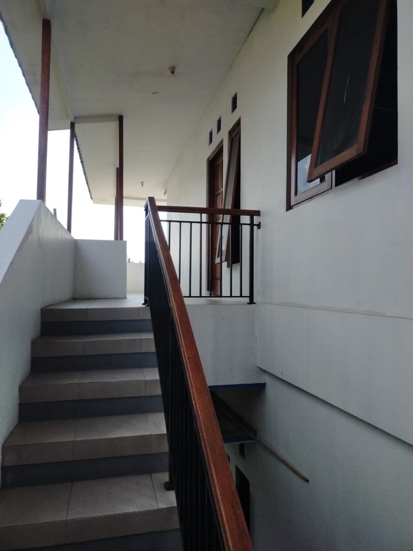 Rumah 2 Lantai 306 Meter Persegi, Akses Mudah Dari Jalan Ringroad Utara, Maguwoharjo, Depok, Sleman