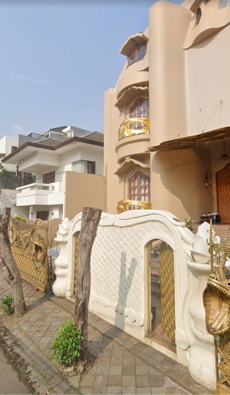 Dijual Rumah Untuk Kost-kostan Lokasi Strategis Di Jl. Hang Lekir, Senayan, Jakarta Selatan