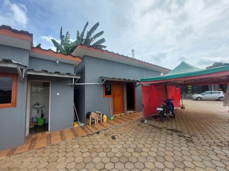 Dijual Semi Resort Dengan Tanah Luas Lokasi Strategis Di Sawangan, Depok