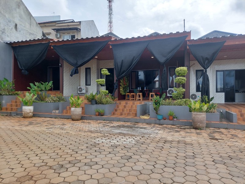 Dijual Semi Resort Dengan Tanah Luas Lokasi Strategis Di Sawangan, Depok