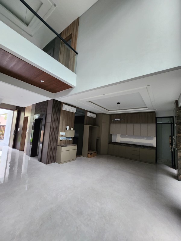 Dijual Rumah Baru Modern Mewah Woodland Citraland Premium Desain 3 Lantai PLUS Private Lift