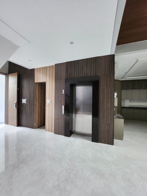 Dijual Rumah Baru Modern Mewah Woodland Citraland Premium Desain 3 Lantai PLUS Private Lift