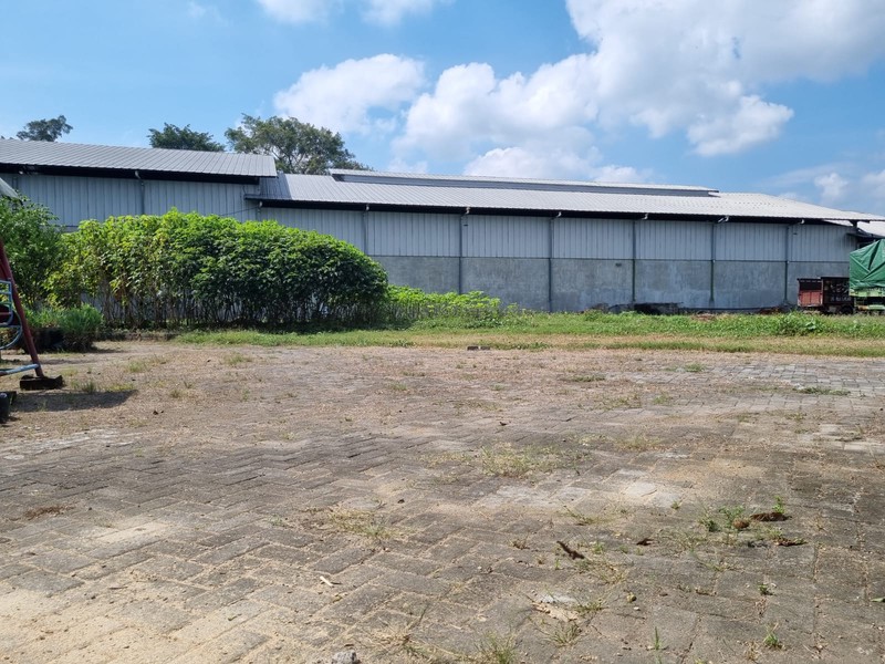 Properti SHM Dijual|Ideal untuk Gudang, Usaha, dan Tempat Tinggal