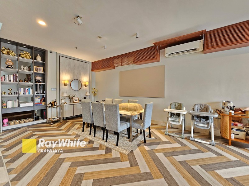 Essence Darmawangsa Townhouse, Kebayoran Baru, Jakarta Selatan, hanya 500 meter ke Mal Kemang Village