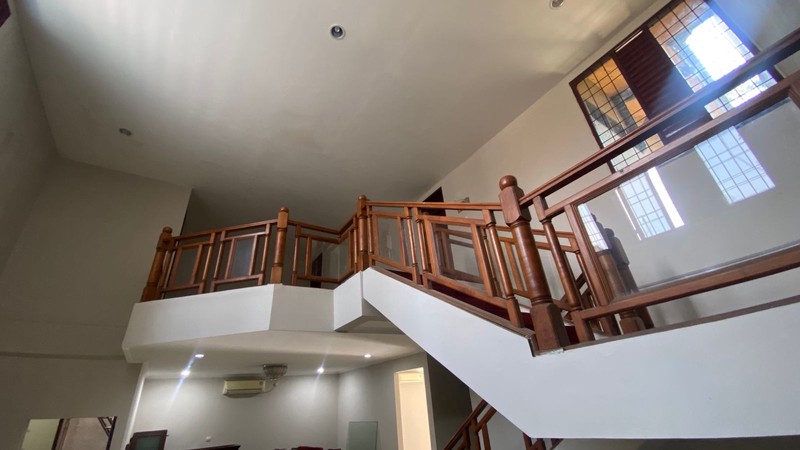 Rumah Bagus 2 Lantai Baru Renovasi di Kayu Putih Kayu Mas 5 Menit ke Stasiun LRT Kayu Putih