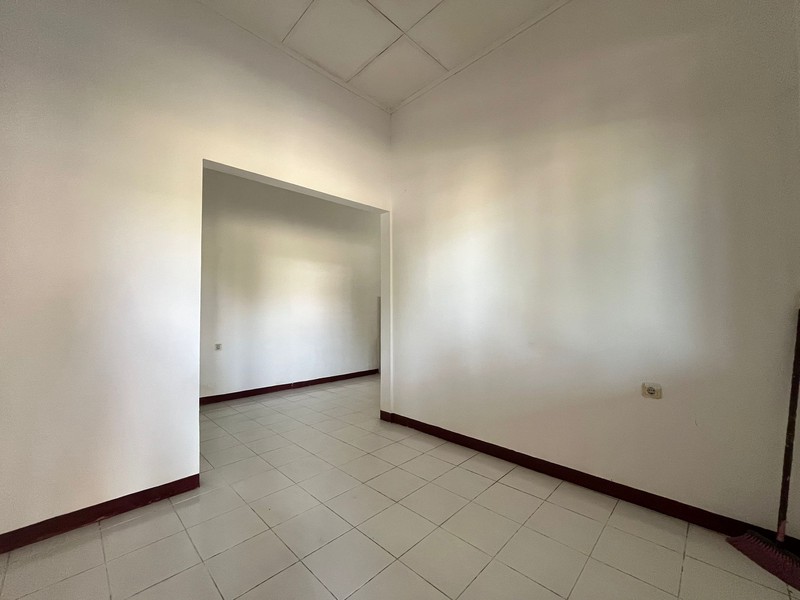 Raden shaleh tole iskandar kost kontrakan hitung tanah luas 3350