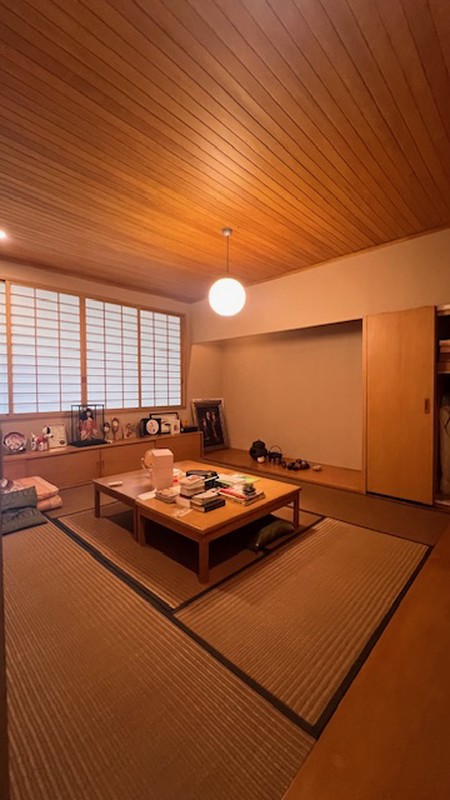 Rumah posisi hoek di Cipete Utara Kebayoran Baru