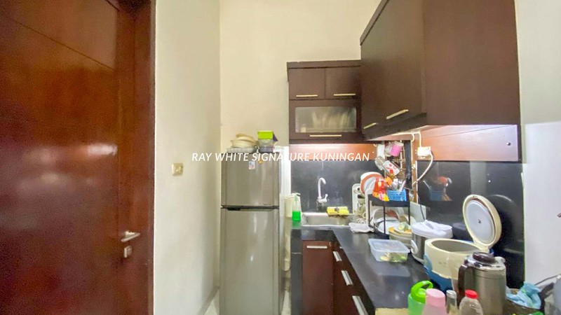 Dijual Rumah Siap Huni Lokasi Strategis di Tebet Barat