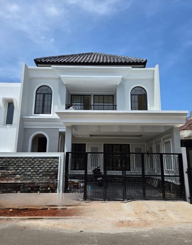 Rumah Hitung Tanah Area Cipete