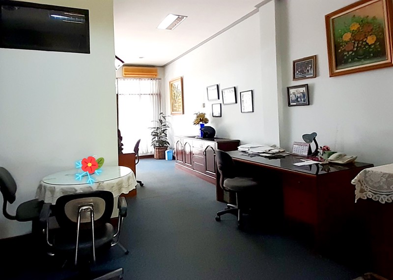 Ruko di Bintaro  Jakarta Selatan, Luas 135m harga 75jt/Thn, Murah, Jarang Ada!