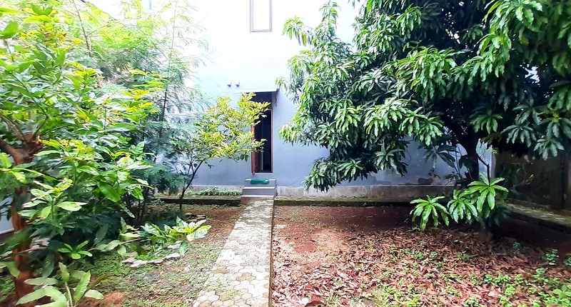 Ruko di Bintaro  Jakarta Selatan, Luas 135m harga 75jt/Thn, Murah, Jarang Ada!