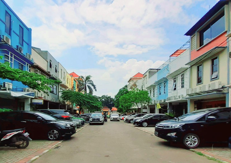 Ruko di Bintaro  Jakarta Selatan, Luas 135m harga 75jt/Thn, Murah, Jarang Ada!